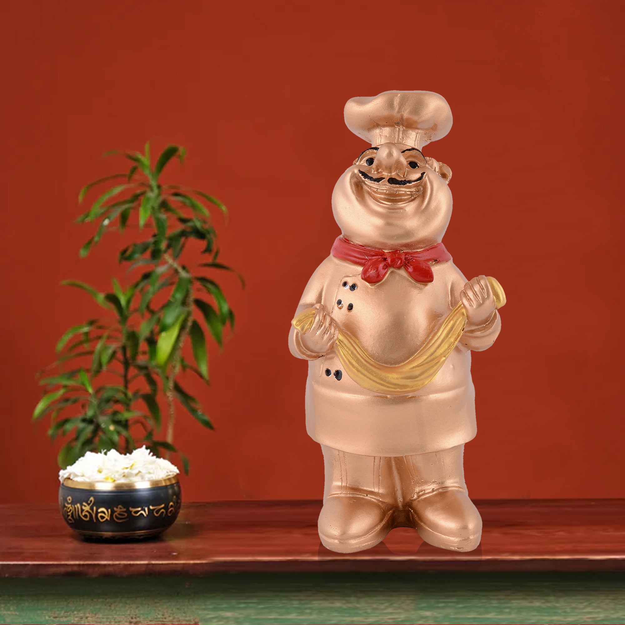 Golden Chef Figurine Holding Scarf – Luxury Kitchen Decor Showpiece