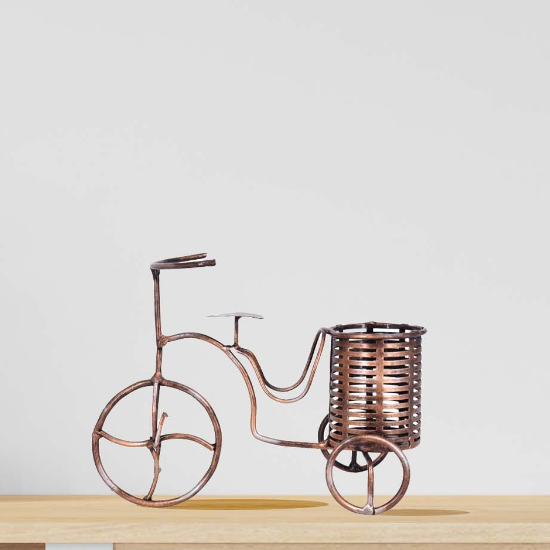 Classic Copper Cycle Pen Stand