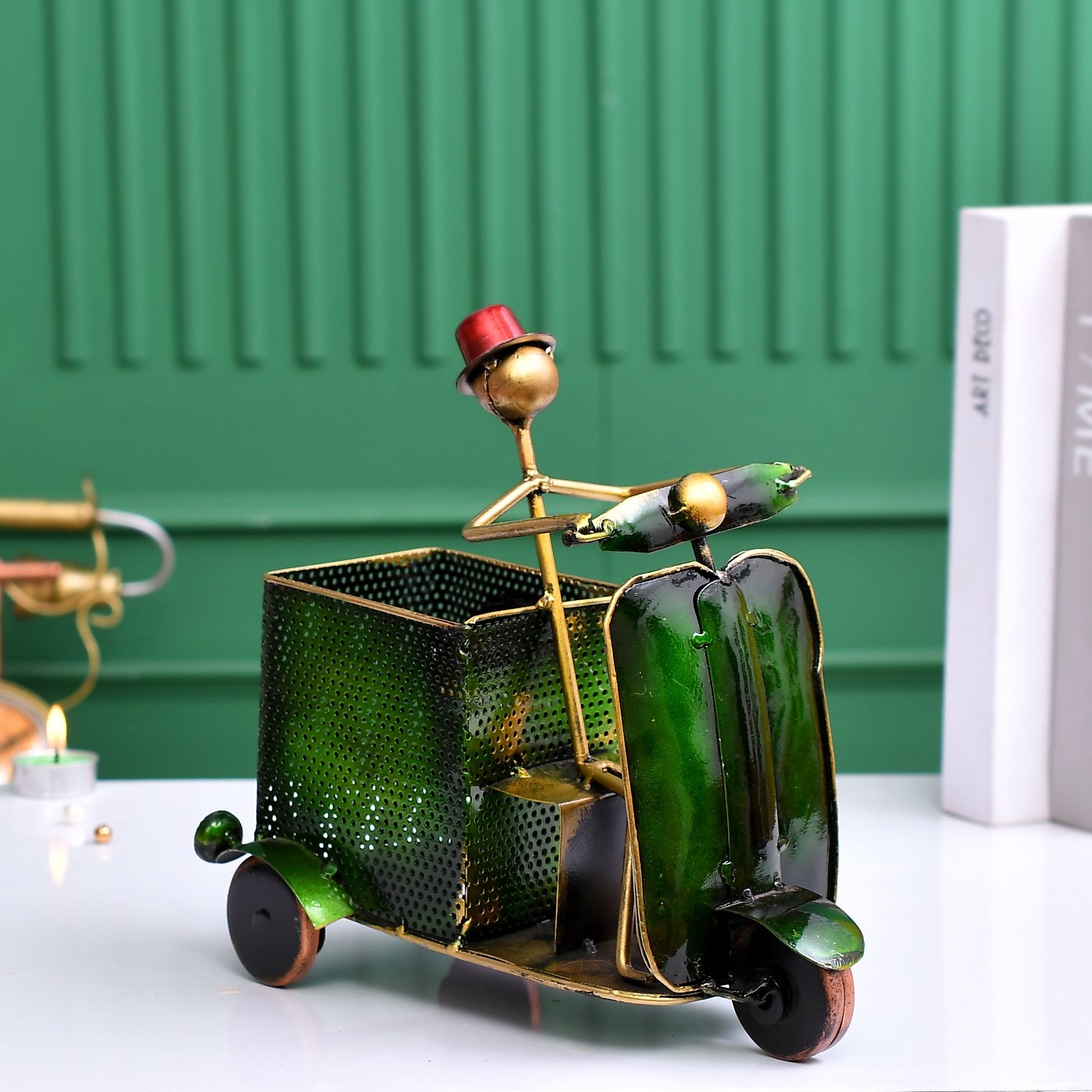 Green Wheels Pen Stand with Clock